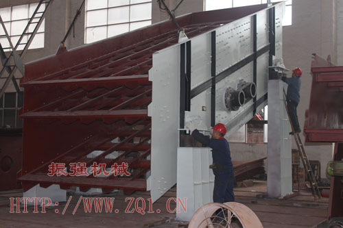 還不了解型材卷圓機進行法蘭冷彎卷制的注意點嗎？